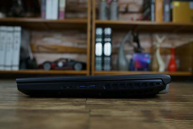 i9 8950HK Acer掠奪者 Helios 500詳細圖文評測