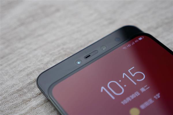 聯(lián)想Z5 Pro體驗(yàn):滑屏體驗(yàn)贊、外放音質(zhì)成亮點(diǎn)