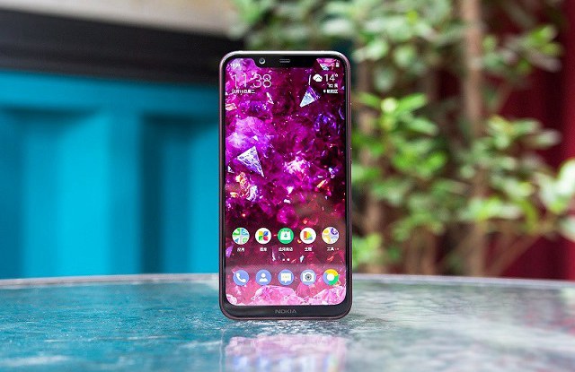 1500元手機哪個好？2018年大屏千元手機推薦 大屏手機追劇才夠爽！