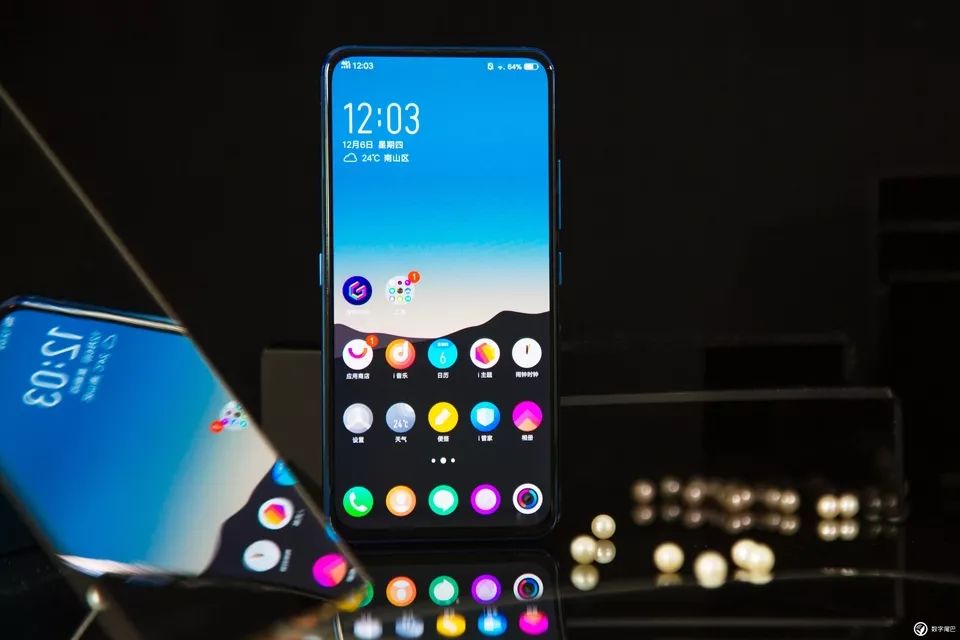 vivo NEX雙屏版圖賞:既是實力派,也是「雙面派」