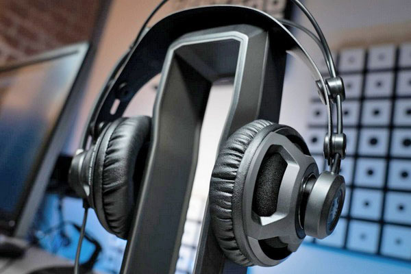 ROCCAT(冰豹)推出Renga Boost游戲耳機(jī):50mm大單元 售價(jià)400元