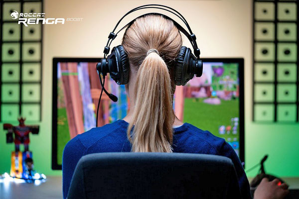 ROCCAT冰豹Renga Boost耳機