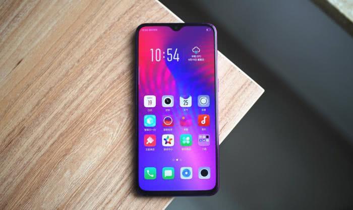 12月手機市場競爭的加劇,這4款國行手機跌至“新低價”!