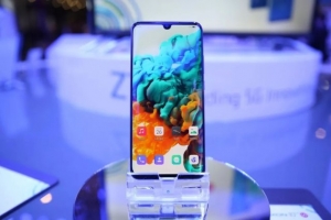 中興Axon 10 Pro 5G手機發布:驍龍855+AI三攝 支持5G