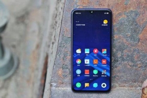 小米9 SE玩吃雞卡不卡?小米9 SE跑分和游戲性能測試