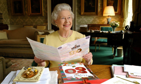 英女王首次發ins英女王發的內容到底是什么?