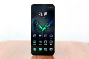 黑鯊游戲手機(jī)2發(fā)布:搭載驍龍855處理器 售價3199元起