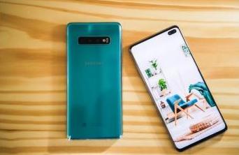 三星Galaxy S10系列動(dòng)態(tài)AMOLED屏幕“領(lǐng)先技術(shù),頂級(jí)體驗(yàn)”