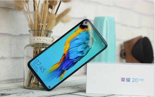 華為最值得買手機推薦:2019華為榮耀高性價比手機有哪些?