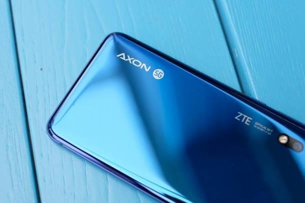 國內首款5G手機正式開賣 本月有兩款5G手機上市,最便宜僅4498元