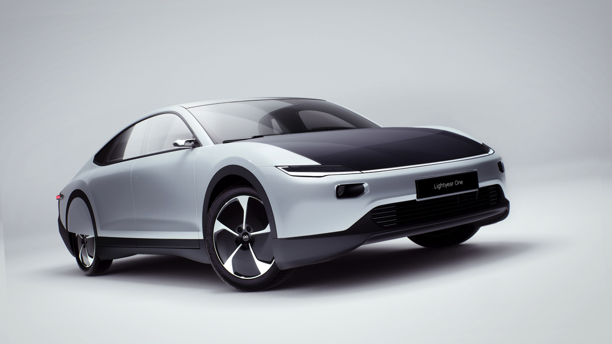 最新太陽能汽車《Lightyear One》公布 更安全更環保更長續航里程!