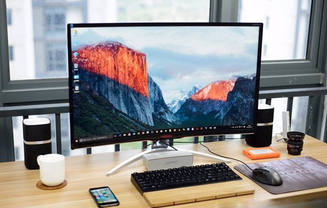 曲面和平面顯示器哪個(gè)好?曲面顯示器和平面顯示器的區(qū)別及優(yōu)缺點(diǎn)