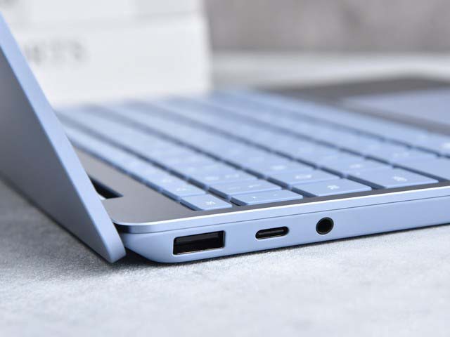 Surface Laptop Go 開箱試用 可以入手